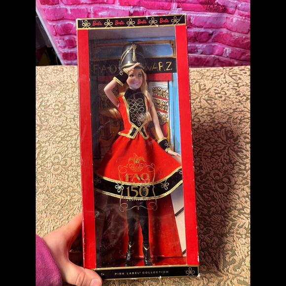 F.A.O. Schwarz Barbie 150th anniversary Doll‎